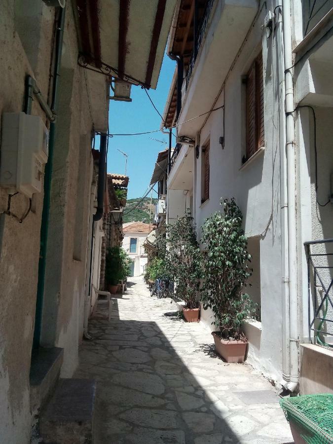 Nafpaktos Old Town公寓 外观 照片